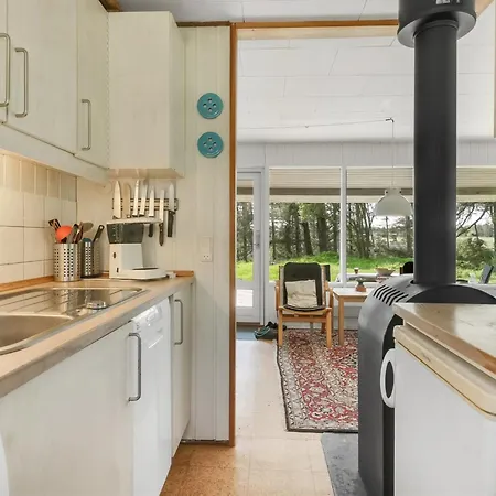Fraenze - 880m From The Sea In Nw Jutland By Interhome